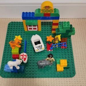 LEGO 6136 DUPLO - MY FIRST ZOO SET 2011